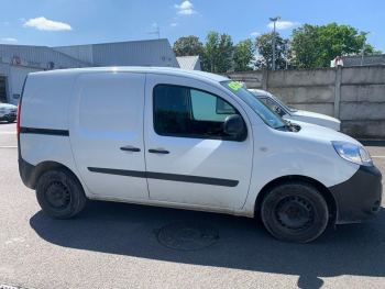 Photo 4 de l'offre RENAULT Kangoo Express KANGOO EXPRESS 1.5 DCI 110 ENERGY E6 GRAND CONFORT à 12990 € chez Fiat, Alfa Romeo Jeep