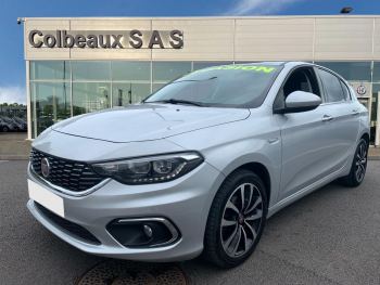 Photo 1 de l'offre FIAT Tipo Tipo 5 Portes 1.6 MultiJet 120 ch Start/Stop Lounge à 14990 € chez Fiat, Alfa Romeo Jeep