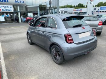 Photo 7 de l'offre FIAT 500 500 e 95 ch (RED) à 17590 € chez Fiat, Suzuki