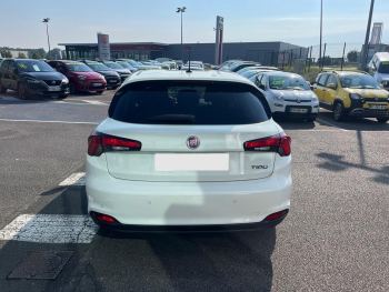 Photo 5 de l'offre FIAT Tipo Tipo 5 Portes 1.4 T-Jet 120 ch Start/Stop S-Design à 11990 € chez Fiat, Alfa Romeo, Suzuki, Nissan