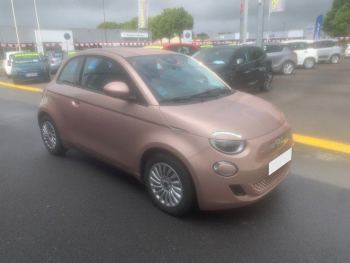 Photo 3 de l'offre FIAT 500 500 e 95 ch Action à 16990 € chez Fiat, Suzuki