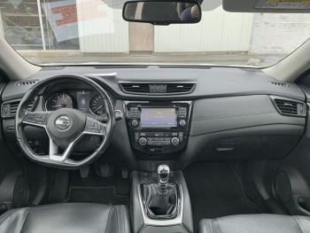 Photo 8 de l'offre NISSAN X-Trail 1.6 DIG-T 163 5pl Tekna à 20990 € chez Fiat, Alfa Romeo Jeep