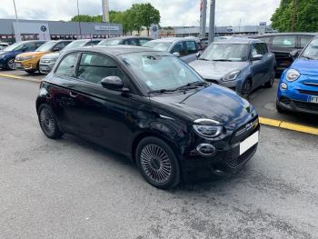 Photo 3 de l'offre FIAT 500 500 e 118 ch Icône Plus à 17690 € chez Fiat, Alfa Romeo, Suzuki, Nissan