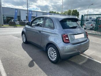 Photo 7 de l'offre FIAT 500 500 e 95 ch Action à 15690 € chez Fiat, Alfa Romeo, Suzuki, Nissan