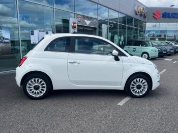 Photo 4 de l'offre FIAT 500 500 1.0 70 ch Hybride BSG S/S Dolcevita à 13990 € chez Fiat, Suzuki