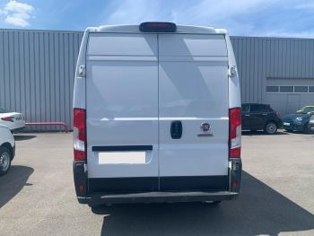 Photo 5 de l'offre FIAT Ducato Fg DUCATO TOLE 3.0 M H2 2.3 MJT 130 EURO 6 PACK PRO NAV à 18990 € chez Fiat, Alfa Romeo Jeep