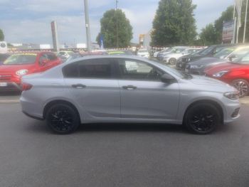 Photo 4 de l'offre FIAT Tipo Tipo 1.4 95 ch à 10990 € chez Fiat, Suzuki