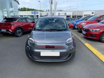 Photo 2 de l'offre FIAT 500 500 e 95 ch (RED) à 18390 € chez Fiat, Suzuki