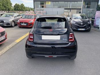 Photo 5 de l'offre FIAT 500 500 e 95 ch (RED) à 18990 € chez Fiat, Suzuki