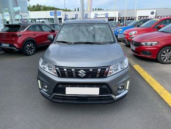 Photo 2 de l'offre SUZUKI Vitara 1.0 Boosterjet Auto Privilège à 18990 € chez Fiat, Suzuki