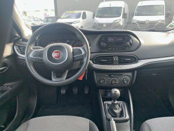 Photo 8 de l'offre FIAT Tipo Tipo 1.4 95 ch à 13990 € chez Fiat, Suzuki