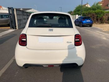 Photo 5 de l'offre FIAT 500 500 e 95 ch Action à 14990 € chez Fiat, Alfa Romeo Jeep