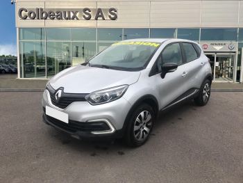 Photo 1 de l'offre RENAULT Captur TCe 90 Energy Zen à 13490 € chez Fiat, Alfa Romeo Jeep