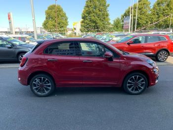 Photo 4 de l'offre FIAT 500X 500X 1.5 FireFly 130 ch S/S DCT7 Hybrid (RED) à 27990 € chez Fiat, Suzuki