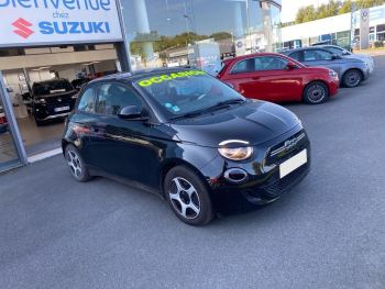 Photo 3 de l'offre FIAT 500 500 e 118 ch Passion à 14490 € chez Fiat, Suzuki