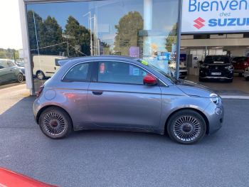 Photo 4 de l'offre FIAT 500 500 e 95 ch (RED) à 19790 € chez Fiat, Suzuki