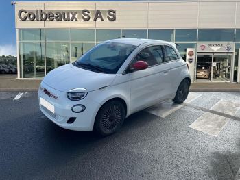 Photo 1 de l'offre FIAT 500 500 e 95 ch (RED) à 17990 € chez Fiat, Suzuki