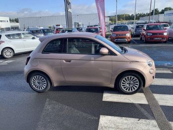 Photo 4 de l'offre FIAT 500 500 e 95 ch Action à 13490 € chez Fiat, Suzuki