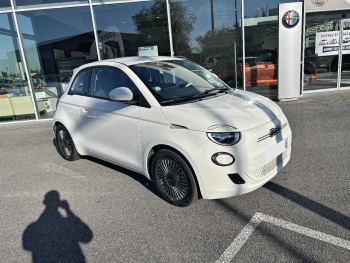 Photo 10 de l'offre FIAT 500 500 e 118 ch Icône '2021' à 17990 € chez Fiat, Alfa Romeo, Suzuki, Nissan