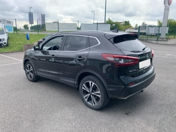 Photo 7 de l'offre NISSAN Qashqai Qashqai 1.3 DIG-T 158 DCT N-Connecta à 21990 € chez Fiat, Alfa Romeo Jeep