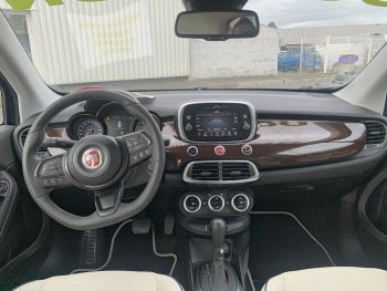 Photo 8 de l'offre FIAT 500X 500X 1.5 FireFly 130 ch S/S DCT7 Hybrid Yacht Club Capri Dolcevita à 26990 € chez Fiat, Alfa Romeo Jeep