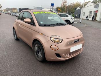 Photo 3 de l'offre FIAT 500 500 e 118 ch Icône à 18990 € chez Fiat, Alfa Romeo Jeep