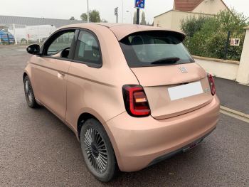 Photo 7 de l'offre FIAT 500 500 e 118 ch Icône à 18990 € chez Fiat, Alfa Romeo Jeep