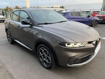 Photo 3 de l'offre ALFA ROMEO Tonale 1.5 Hybrid 160 ch VGT TCT7 Ti à 34990 € chez Fiat, Suzuki