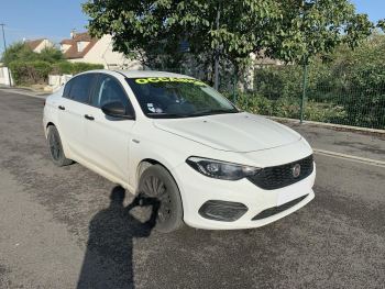 Photo 3 de l'offre FIAT Tipo Tipo 1.4 95 ch S&S Street à 12990 € chez Fiat, Alfa Romeo Jeep