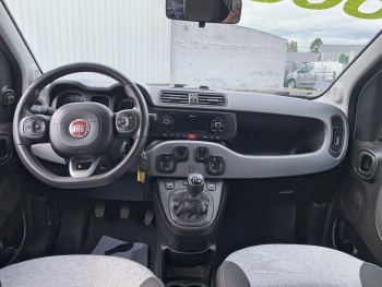 Photo 8 de l'offre FIAT Panda Panda 1.2 69 ch S/S Lounge à 8990 € chez Fiat, Alfa Romeo Jeep