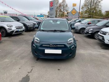 Photo 2 de l'offre FIAT 500 500 e 95 ch Nouvelle 500 à 17990 € chez Fiat, Suzuki