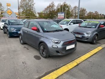 Photo 3 de l'offre FIAT 500 500 e 95 ch (RED) à 18990 € chez Fiat, Suzuki