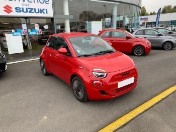 Photo 3 de l'offre FIAT 500 500 e 95 ch (RED) à 18490 € chez Fiat, Suzuki