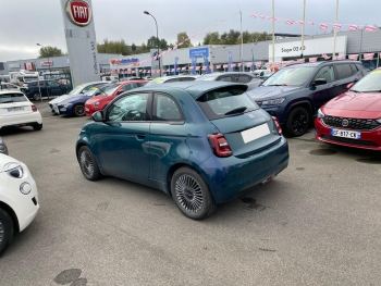 Photo 7 de l'offre FIAT 500 500 e 95 ch Icône à 16990 € chez Fiat, Suzuki