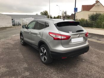 Photo 7 de l'offre NISSAN Qashqai 1.6 dCi 130 N-Connecta à 14990 € chez Fiat, Alfa Romeo, Suzuki, Nissan