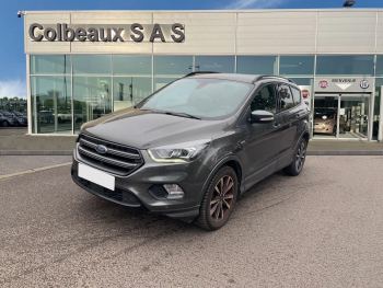 Photo 1 de l'offre FORD Kuga 1.5 TDCi 120 S&S 4x2 BVM6 ST-Line à 16990 € chez Fiat, Alfa Romeo Jeep