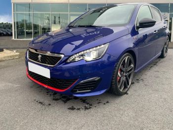 Photo 1 de l'offre PEUGEOT 308 1.6 THP 270ch S&S BVM6 GTi à 18490 € chez Fiat, Suzuki