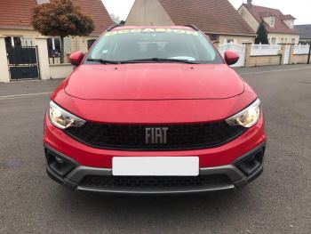 Photo 2 de l'offre FIAT Tipo Cross Tipo Cross 1.6 Multijet 130 ch S&S Plus à 16990 € chez Fiat, Alfa Romeo Jeep