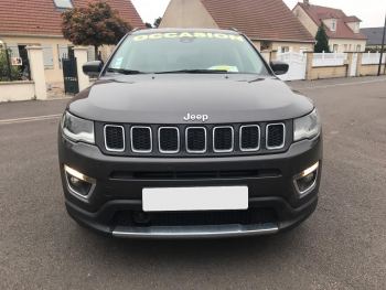 Photo 2 de l'offre JEEP Compass 1.6 I MultiJet II 120 ch BVM6 Limited à 15490 € chez Fiat, Alfa Romeo Jeep