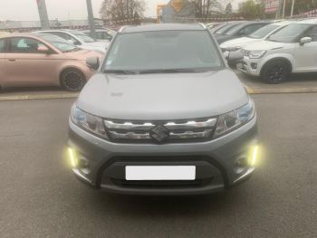 Photo 2 de l'offre SUZUKI Vitara 1.6 VVT Pack à 14490 € chez Fiat, Suzuki