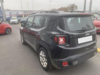 Photo 7 de l'offre JEEP Renegade Renegade 1.6 l MultiJet 120 ch BVM6 Longitude Business à 17490 € chez Fiat, Suzuki