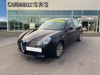 Photo 1 de l'offre ALFA ROMEO Giulietta Giulietta Série 2 1.4 TJet 120 ch S&S Giulietta à 10990 € chez Fiat, Alfa Romeo Jeep