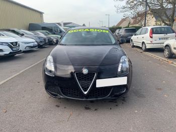 Photo 2 de l'offre ALFA ROMEO Giulietta Giulietta Série 2 1.4 TJet 120 ch S&S Giulietta à 10990 € chez Fiat, Alfa Romeo Jeep