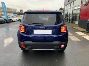 Photo 5 de l'offre JEEP Renegade 1.6 I MultiJet S&S 120 ch Limited à 15990 € chez Fiat, Suzuki