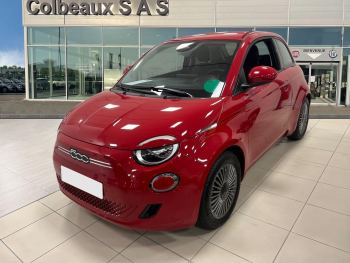 Photo 1 de l'offre FIAT 500 500 e 118 ch Nouvelle 500 à 29219 € chez Fiat, Alfa Romeo Jeep