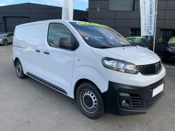 Photo 3 de l'offre FIAT Scudo Fg 1.5 MULTIJET 120 STANDARD PRO LOUNGE à 22990 € chez Fiat, Alfa Romeo Jeep