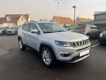 Photo 3 de l'offre JEEP Compass Compass 1.3 GSE T4 190 ch PHEV AT6 4xe eAWD Limited à 19990 € chez Fiat, Alfa Romeo Jeep