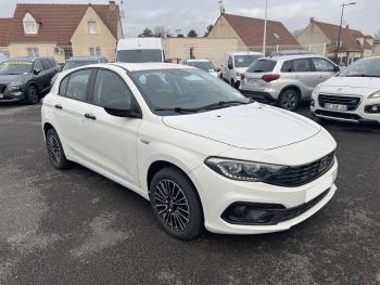 Photo 3 de l'offre FIAT Tipo Tipo 5 Portes 1.5 Firefly Turbo 130 ch S&S DCT7 Hybrid à 22990 € chez Fiat, Suzuki