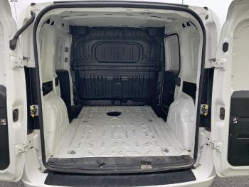 Photo 6 de l'offre FIAT Doblo Fg FT 1.6 MULTIJET 105 PRO LOUNGE à 11990 € chez Fiat, Alfa Romeo Jeep