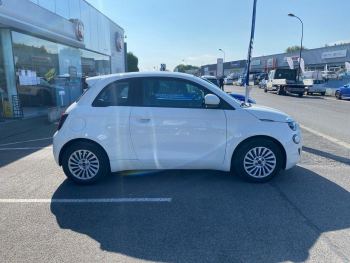 Photo 4 de l'offre FIAT 500 500 e 95 ch Nouvelle 500 à 16990 € chez Fiat, Alfa Romeo, Suzuki, Nissan